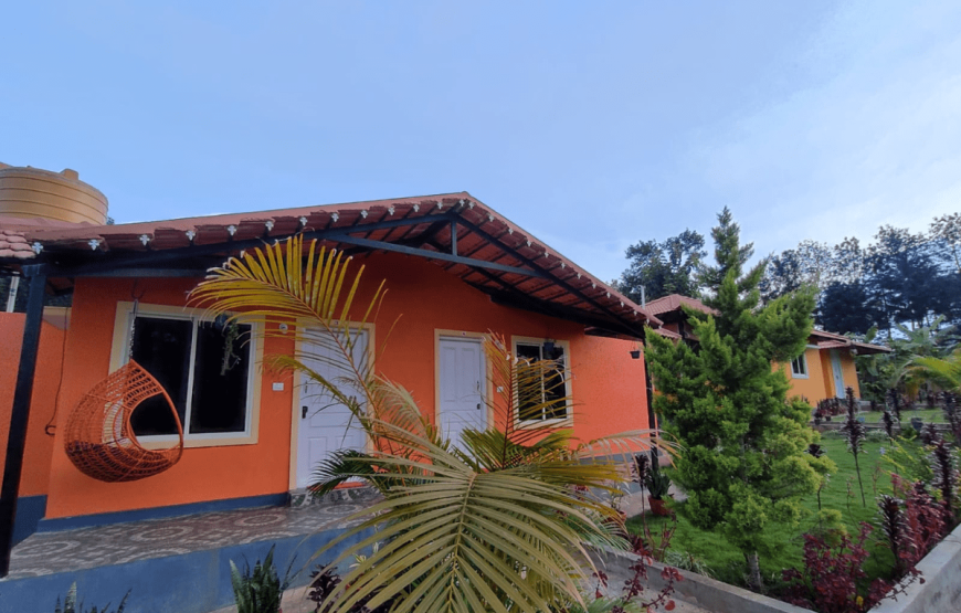 Chandanavana Homestay