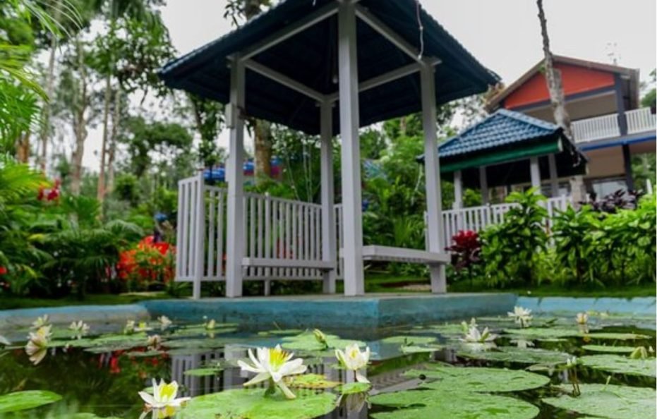 Carpediem Backwaters