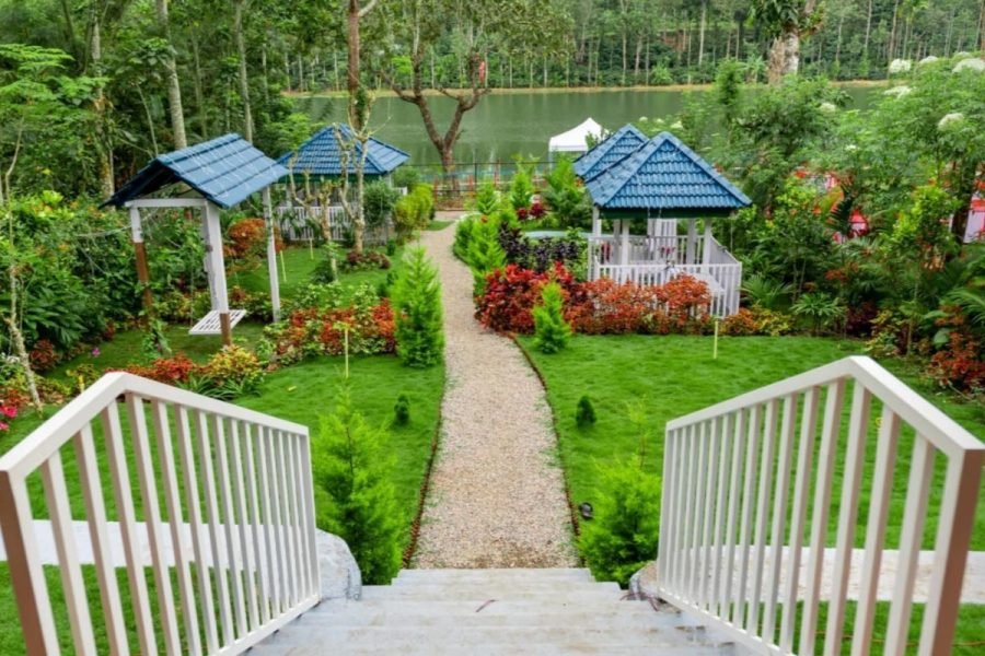 Coorg Express Getaway – 2 Days Backwater Stay & Firecamp Memories
