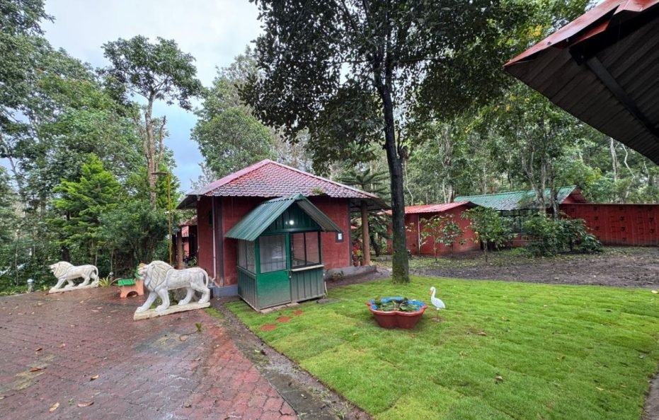 Manuvan Homestay