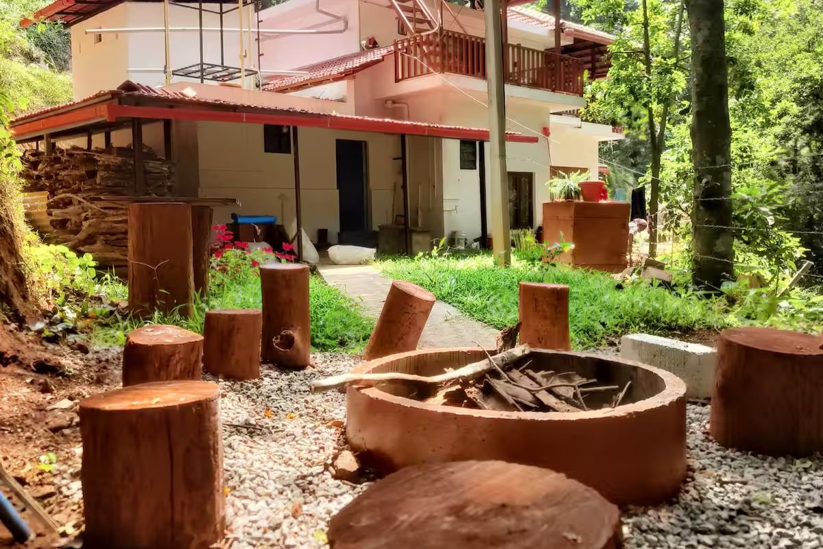 Reevilla Estate Stay Exterior