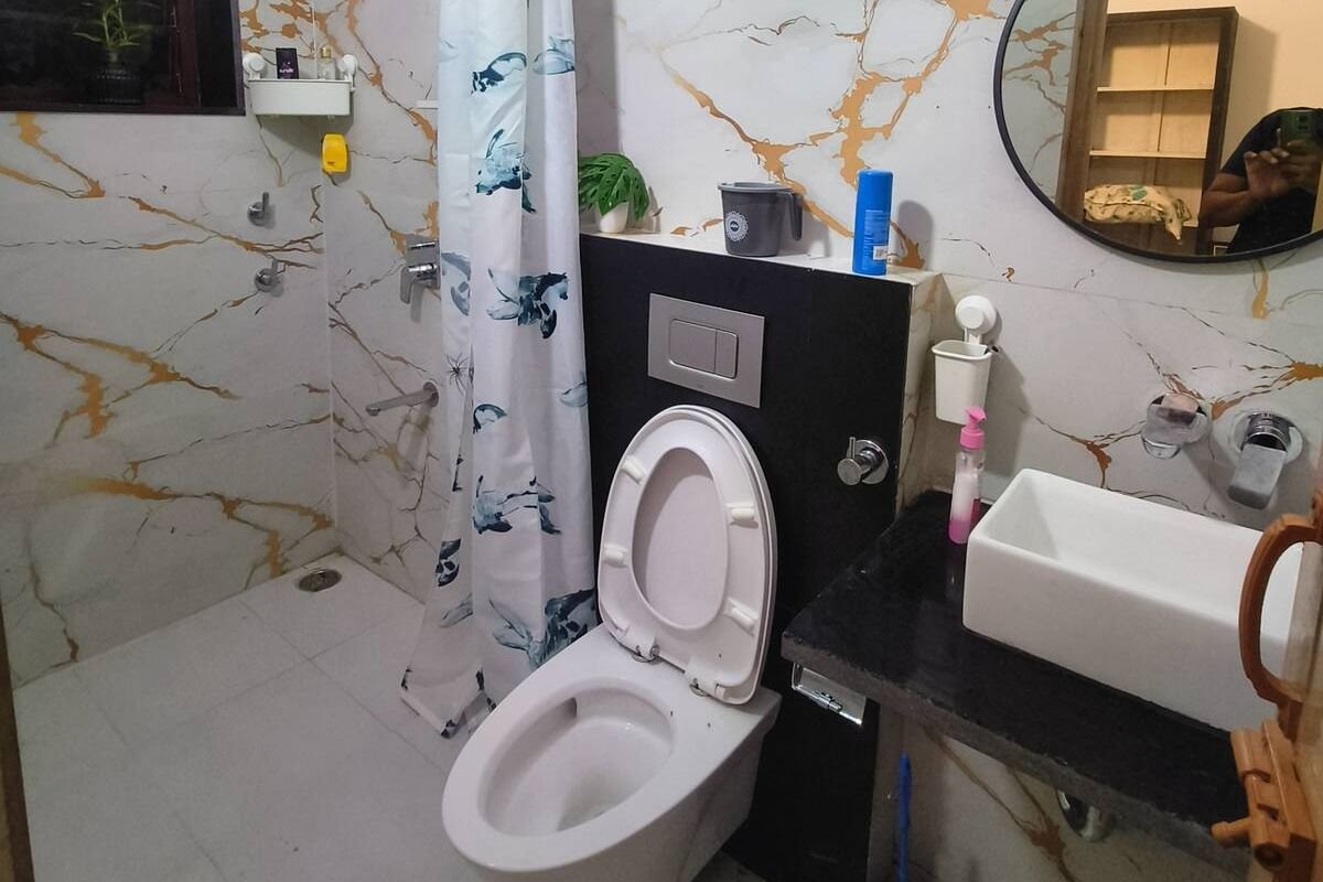 Reevilla Estate Stay bathroom