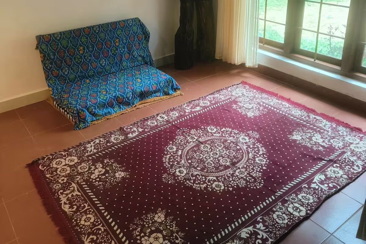 Reevilla Estate Stay bedroom